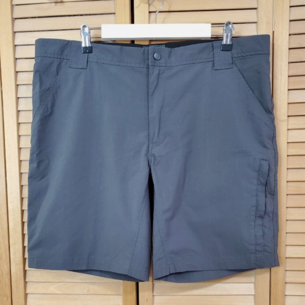 Woolrich Men's Adventure Series Modern Fit Wrinkle Resistant Gray Shorts Size 36